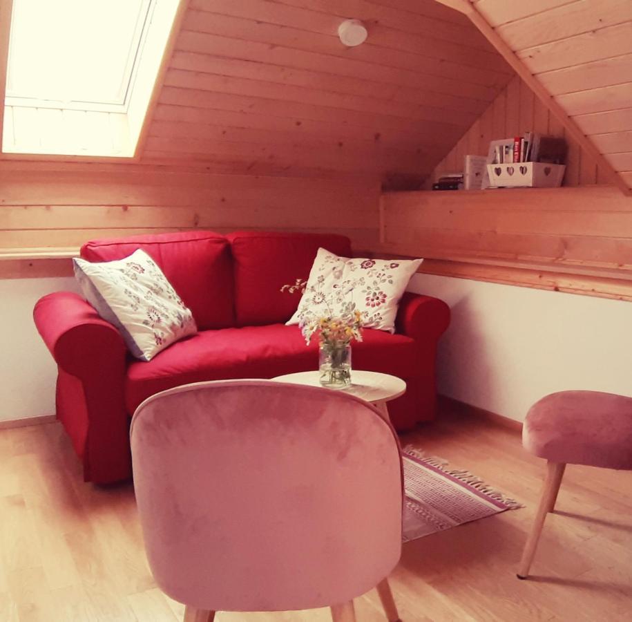 Prenocisca Angelin Hram, Tiny Apartments Markovec Exterior foto