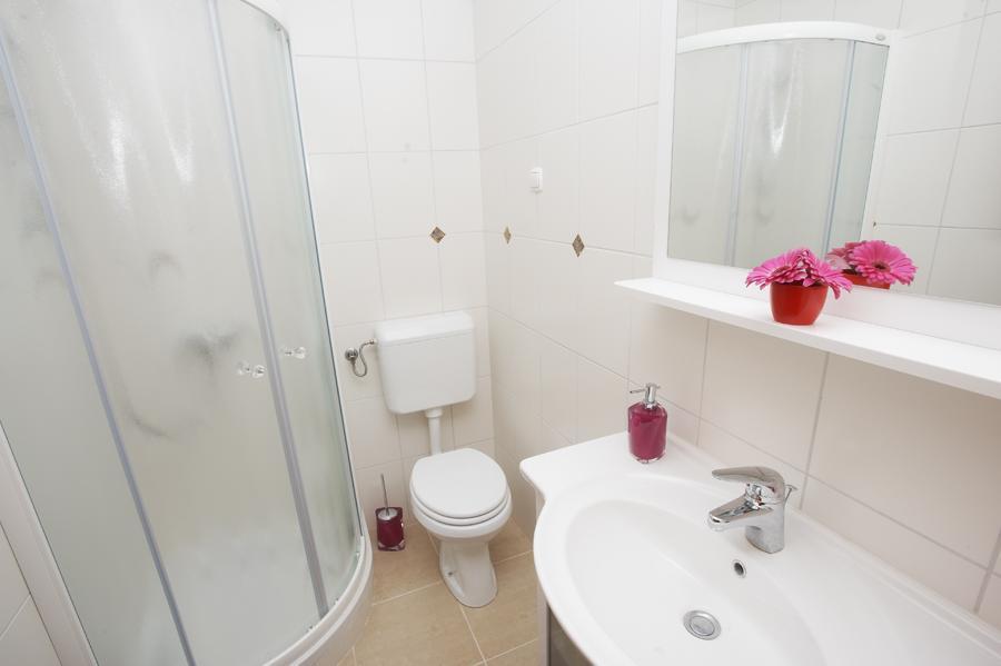 Prenocisca Angelin Hram, Tiny Apartments Markovec Exterior foto